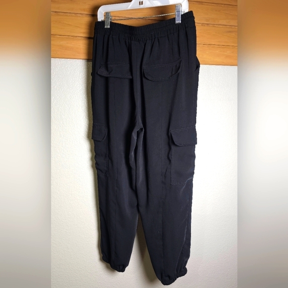 Gemma and Jane Women's Dressy Black Cargo Pants Jogger Style Elastic Waist Med - Picture 1 of 13